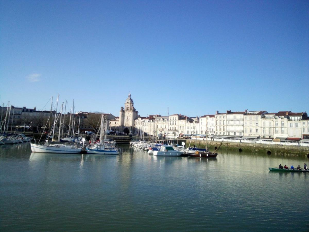 Le Fetilly Avec Parking Privatif Et Climatisation La Rochelle  Eksteriør billede
